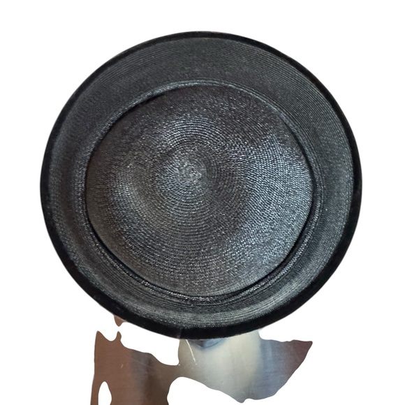 1930s/40s Ronnie Straw Velvet Trim White Decorative Cluster Side Bands Tilt‎ Hat - Picture 5 of 8